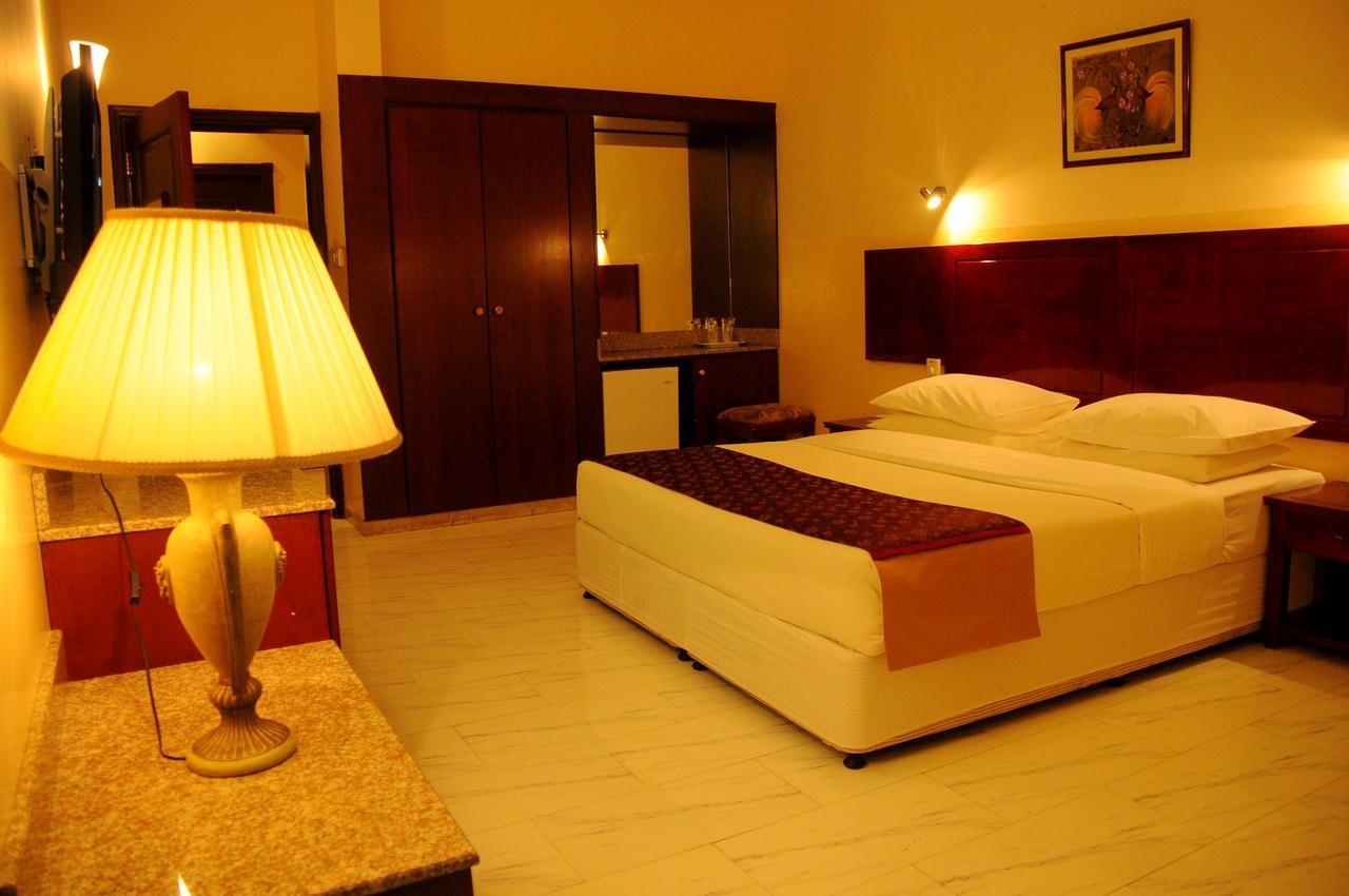 Summersands 2* Seeb